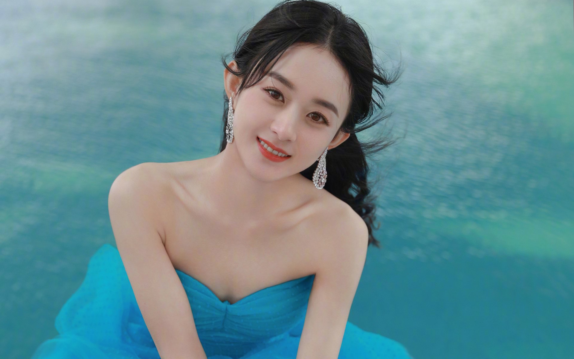 羽坛一夜双星闪耀，泰国黑马绝杀丹麦，石宇奇技惊四座