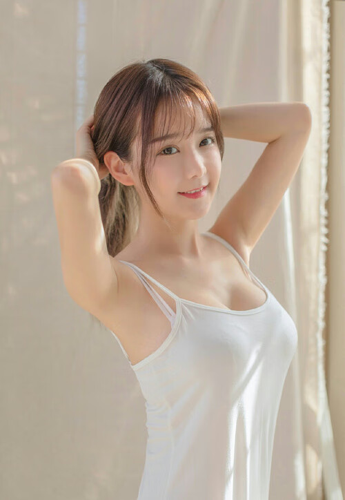 爱游戏官方-非洲闪电撕裂诺坎普，奥斯梅恩末节魔法引领安哥拉奇迹绝杀巴萨