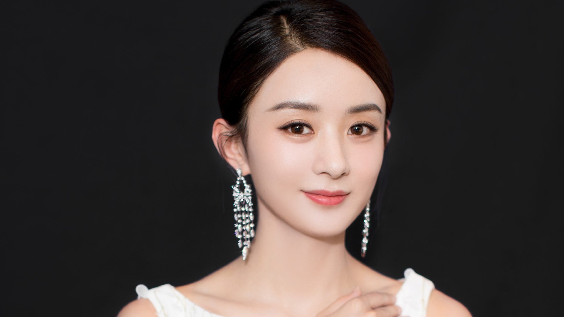 范弗利特铁闸锁死尼克斯，魔术主场告捷